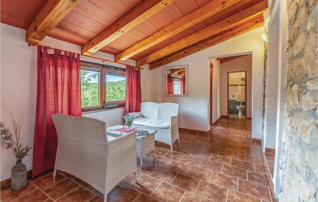 2 Bedroom Amazing Home In Rakotule Exterior foto